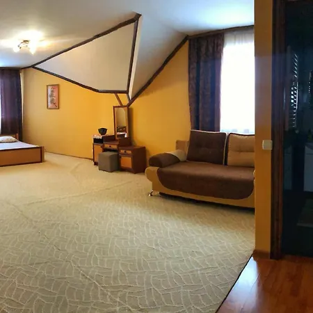 Bed & Breakfast Sadyba Svitanok Slavske