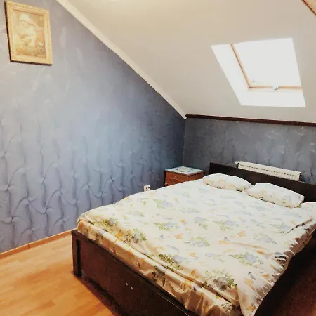Sadyba Svitanok Bed & Breakfast