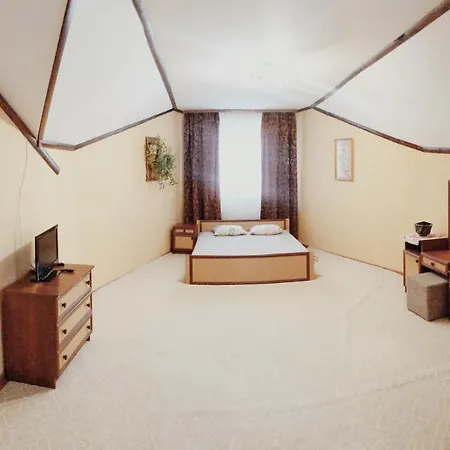 Bed & Breakfast Sadyba Svitanok Slavske